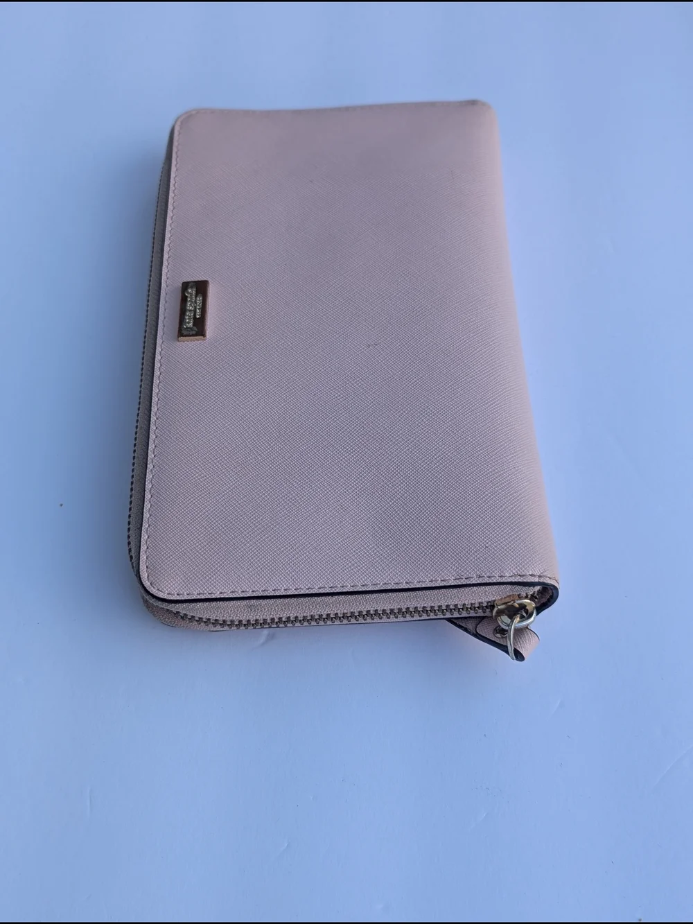 Kate Spade New York Blush Pink Saffiano Leather Zip Around Wallet Organizer